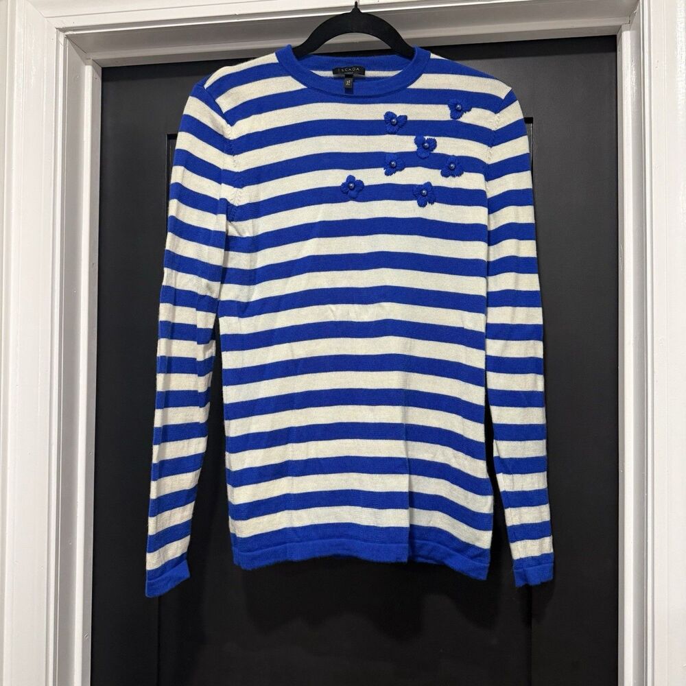 Escada Ivory Royal Blue Knit 100% Virgin Wool Pullover Sweater Women Sz Small